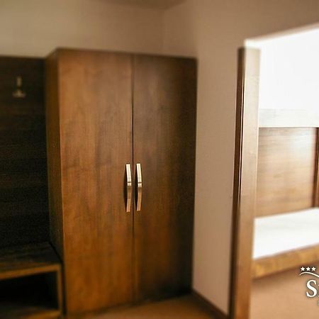 Hotel Skalka Раецке-Теплице Экстерьер фото