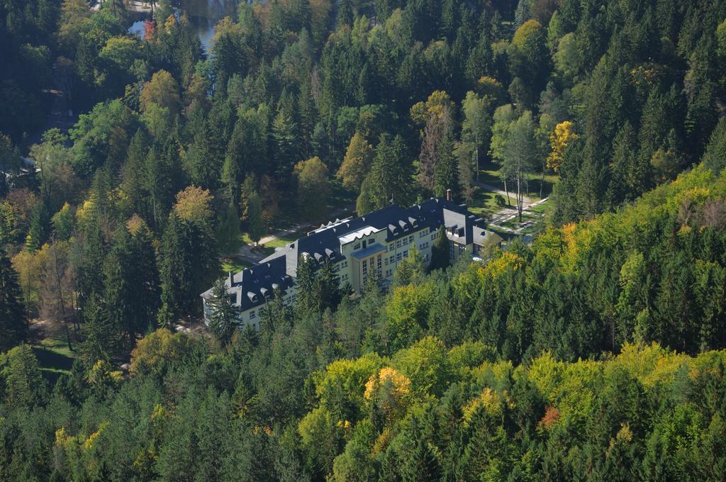 Hotel Skalka Раецке-Теплице Экстерьер фото